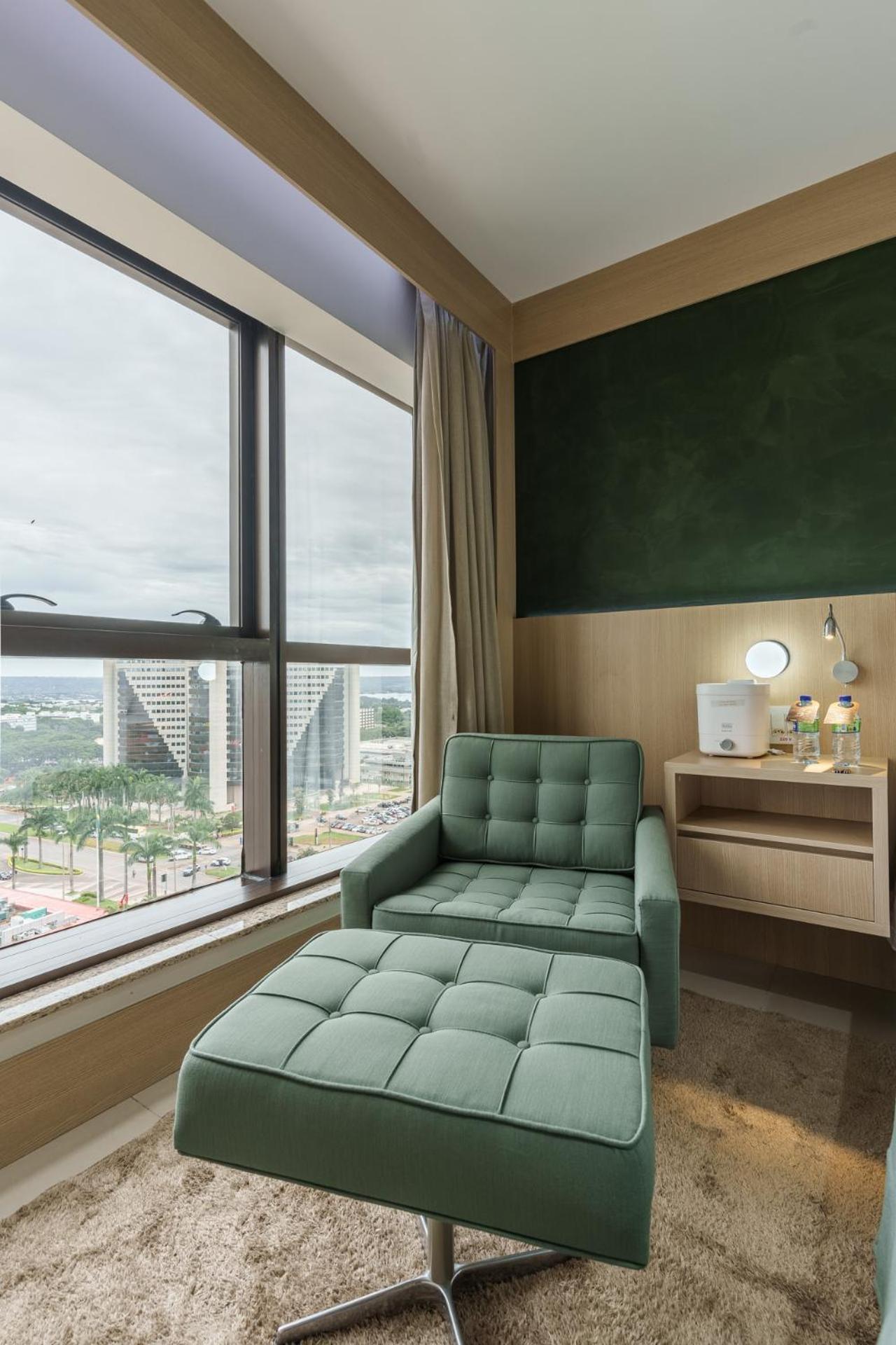 Cullinan Hplus Premium Brasilia Cameră foto