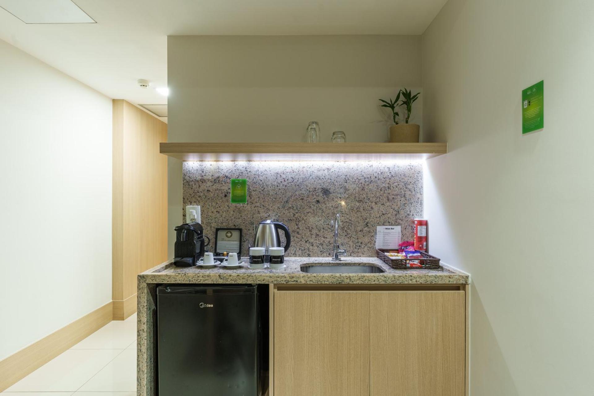 Cullinan Hplus Premium Brasilia Cameră foto