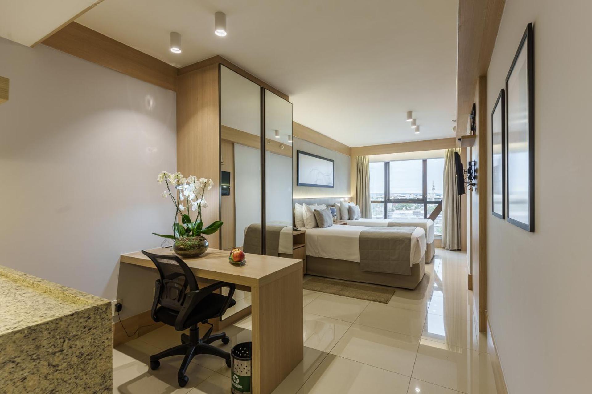 Cullinan Hplus Premium Brasilia Cameră foto