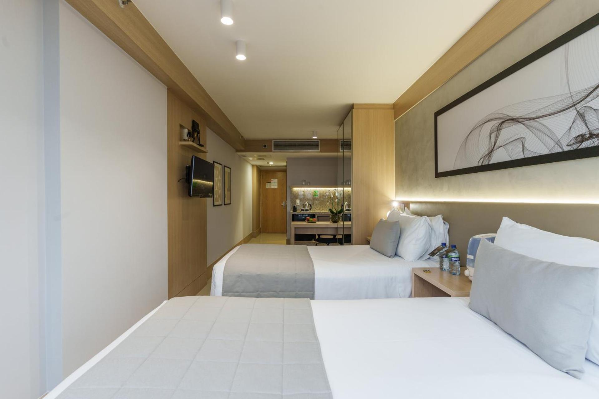 Cullinan Hplus Premium Brasilia Cameră foto