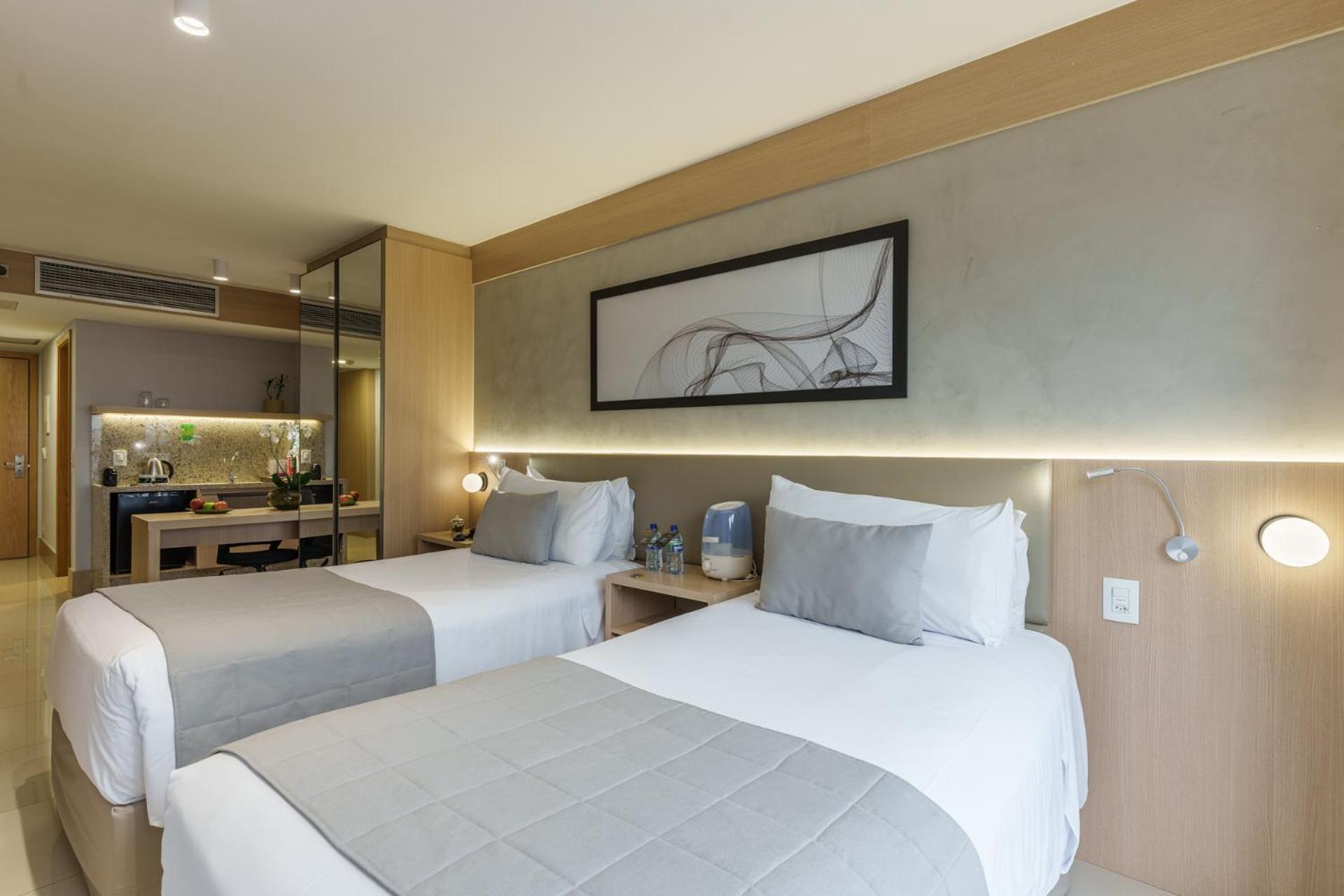 Cullinan Hplus Premium Brasilia Cameră foto