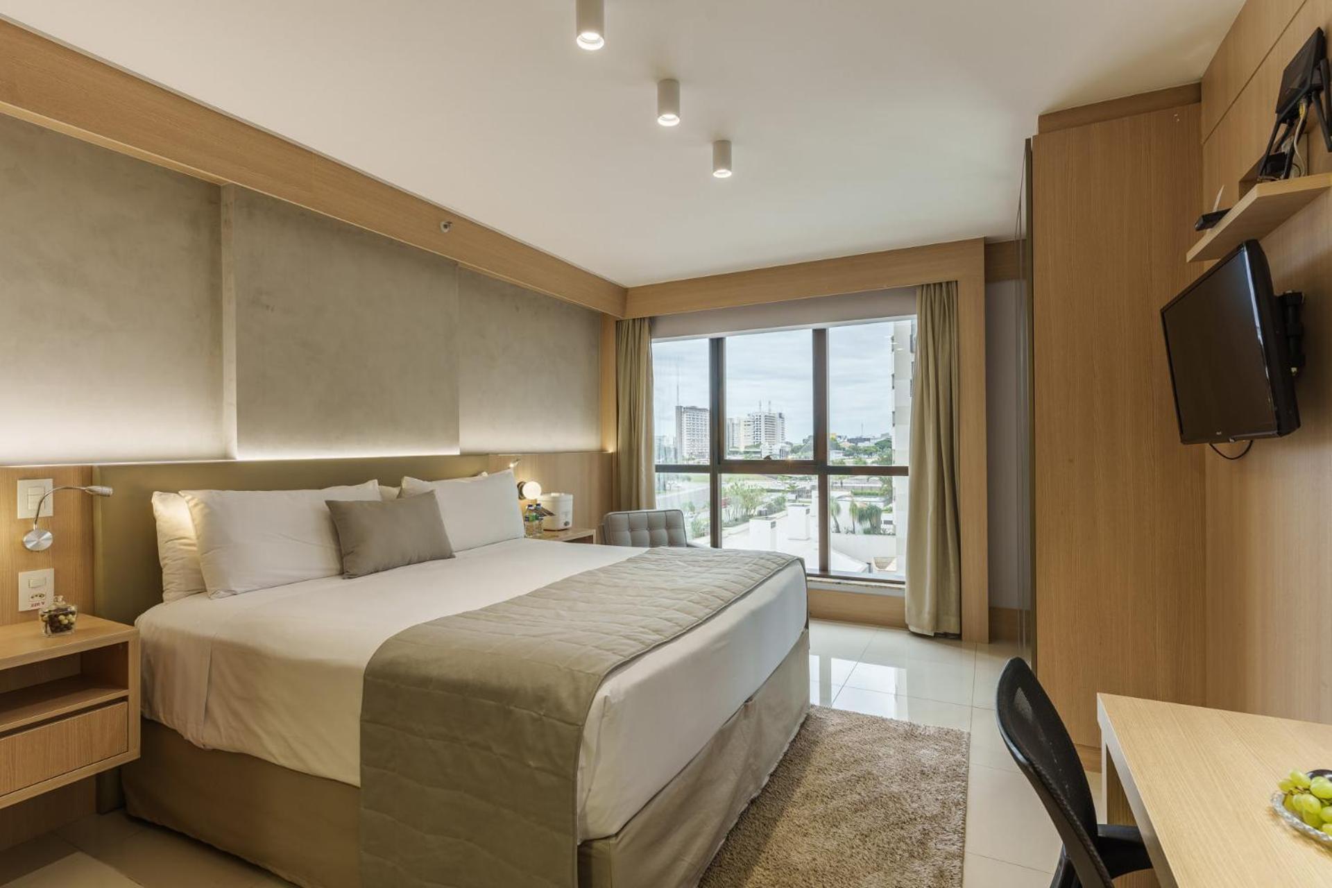 Cullinan Hplus Premium Brasilia Cameră foto